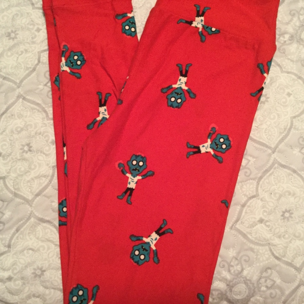 Lularoe OS Halloween leggings. HTF